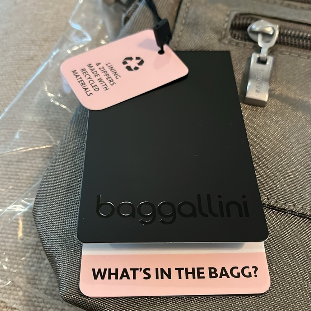 Baggallini Sterling Shimmer Let's Escape Bag/NWT - Picture 8 of 12